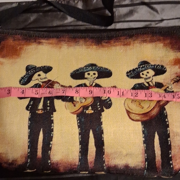 Skeleton Mariachi Band Shoulder Bag Like New - Picture 1 of 2
